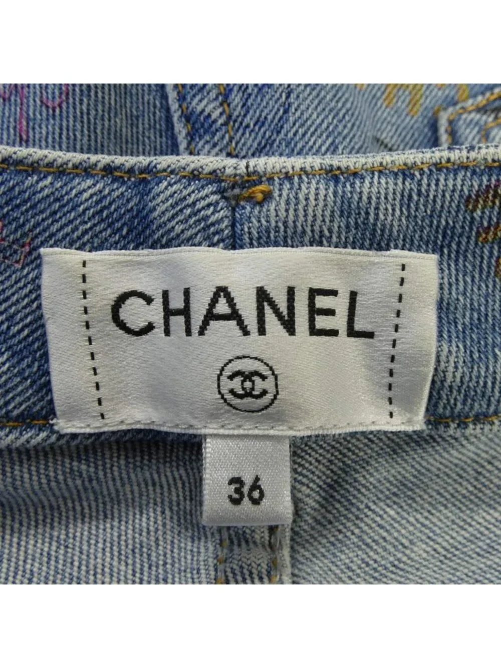 Chanel Jeans Blue